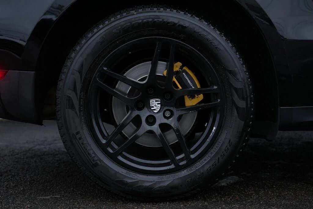 Porsche Macan GTS * CARFAX * АвтоКредит* (ЦЕНА ДО БГ) - изображение 7