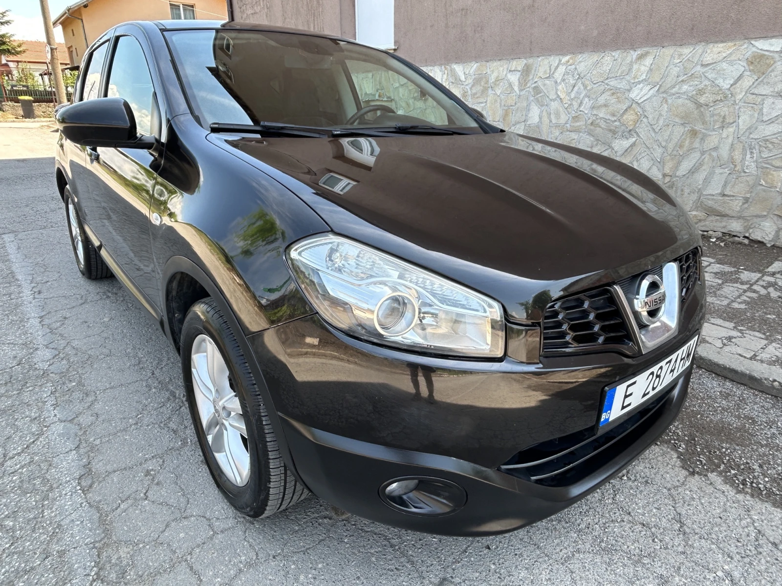 Nissan Qashqai 1.6-Газ/Бензин, снимка 2 - Автомобили и джипове - 54803479