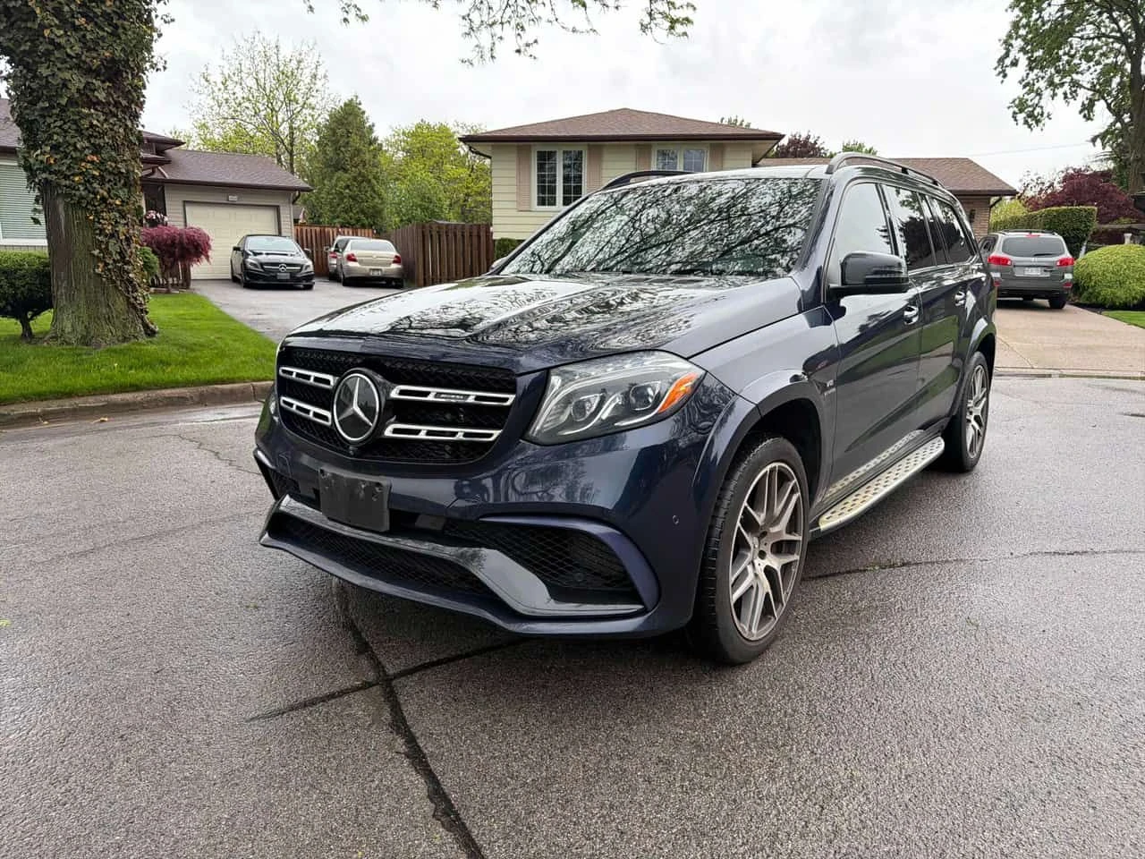 Mercedes-Benz GLS 63 AMG * ПЪРВИ СОБСТВЕНИК* БЕЗ ИНЦИДЕНТИ* , снимка 2 - Автомобили и джипове - 54807564