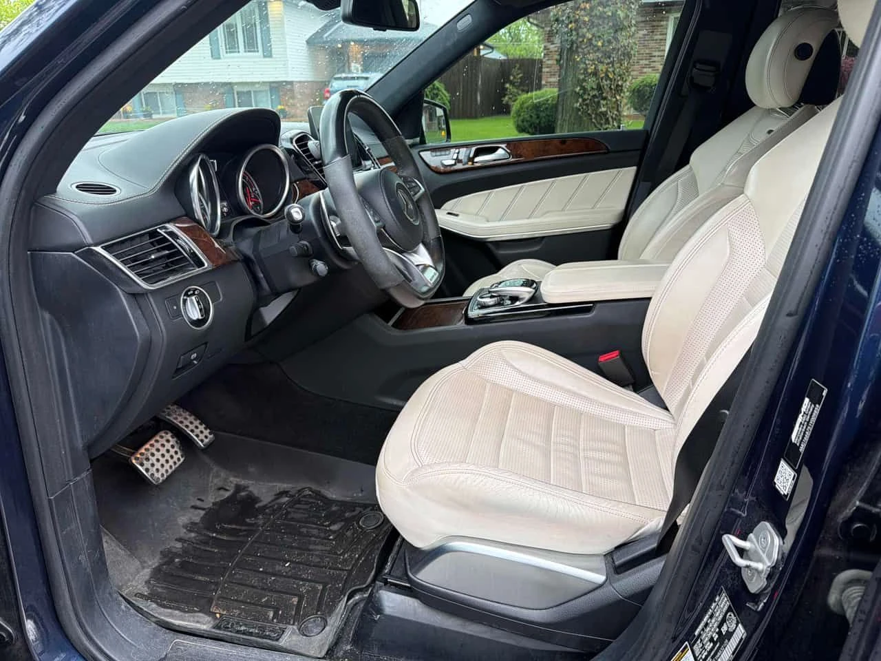 Mercedes-Benz GLS 63 AMG * ПЪРВИ СОБСТВЕНИК* БЕЗ ИНЦИДЕНТИ* , снимка 7 - Автомобили и джипове - 54807564