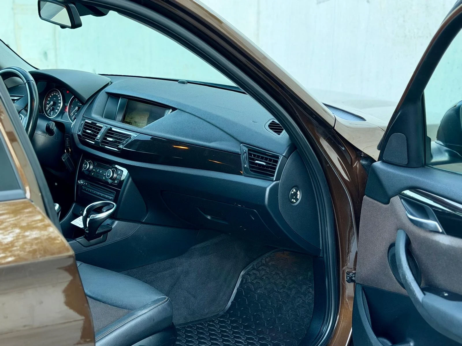 BMW X1 2.0D xdrive * Face* * X-Line* * Bi-Xenon* * ����*  | Mobile.bg � ����������� 11