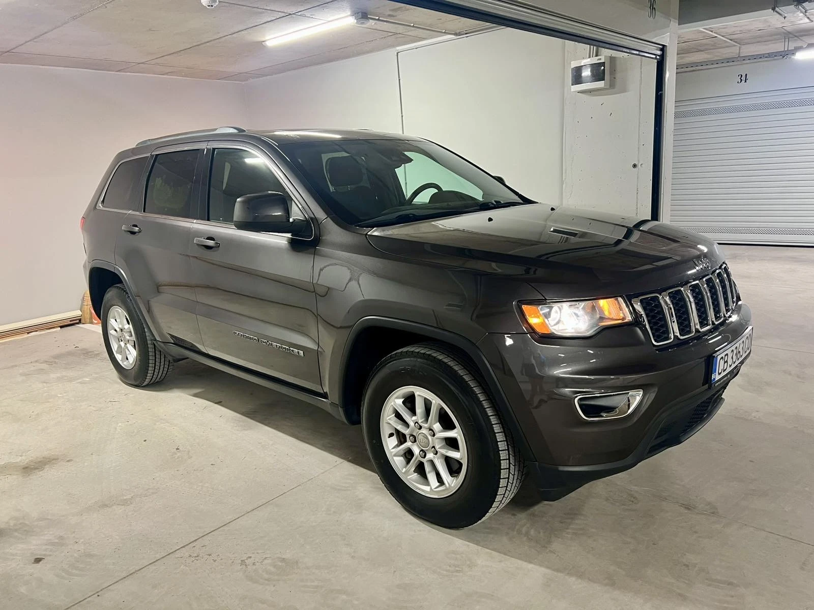 Jeep Grand cherokee Laredo Extended, снимка 4 - Автомобили и джипове - 55799771