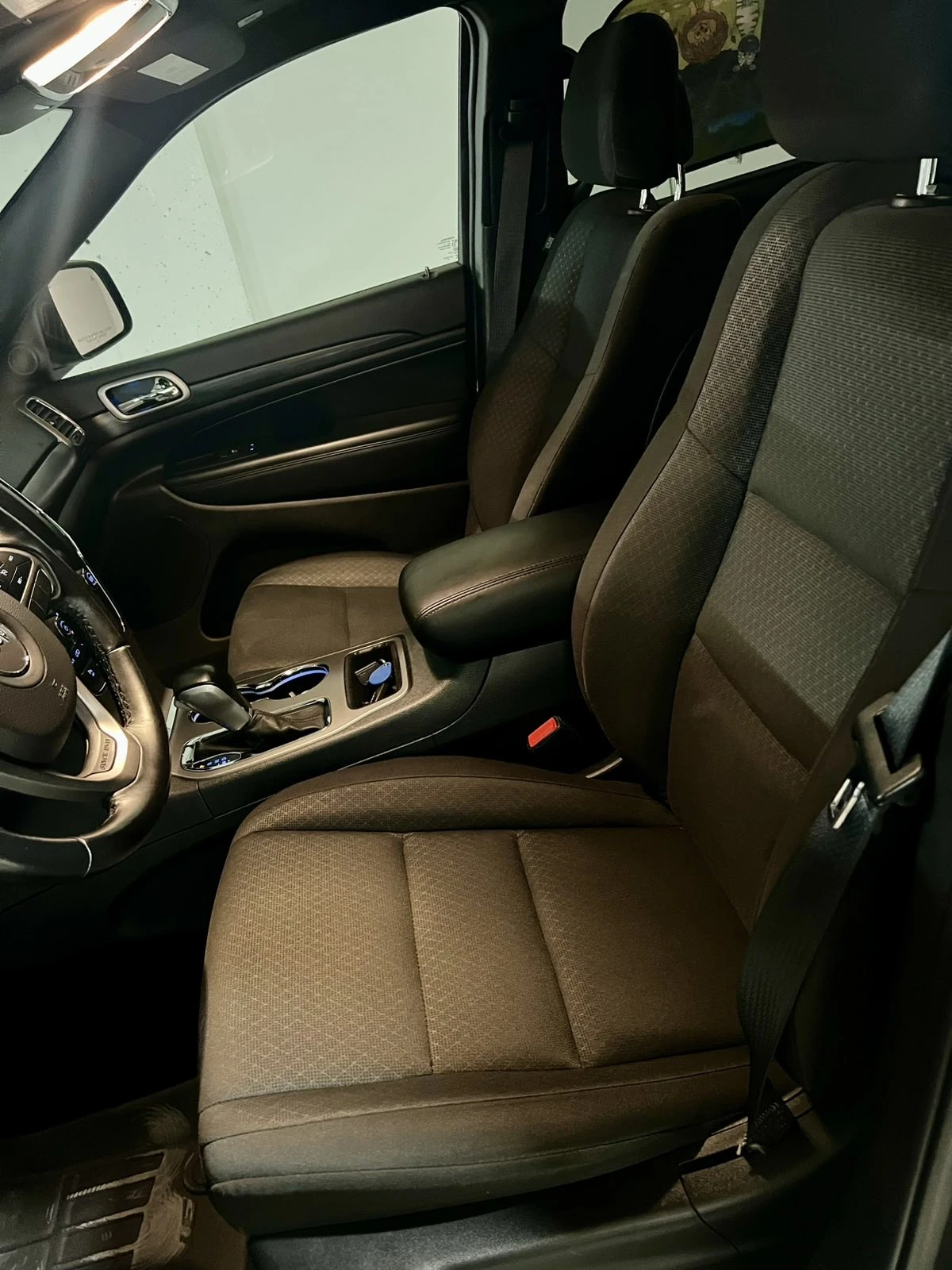 Jeep Grand cherokee Laredo Extended, снимка 12 - Автомобили и джипове - 55799771