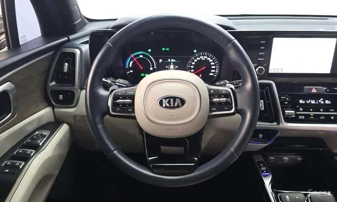 Kia Sorento, снимка 13 - Автомобили и джипове - 56716778