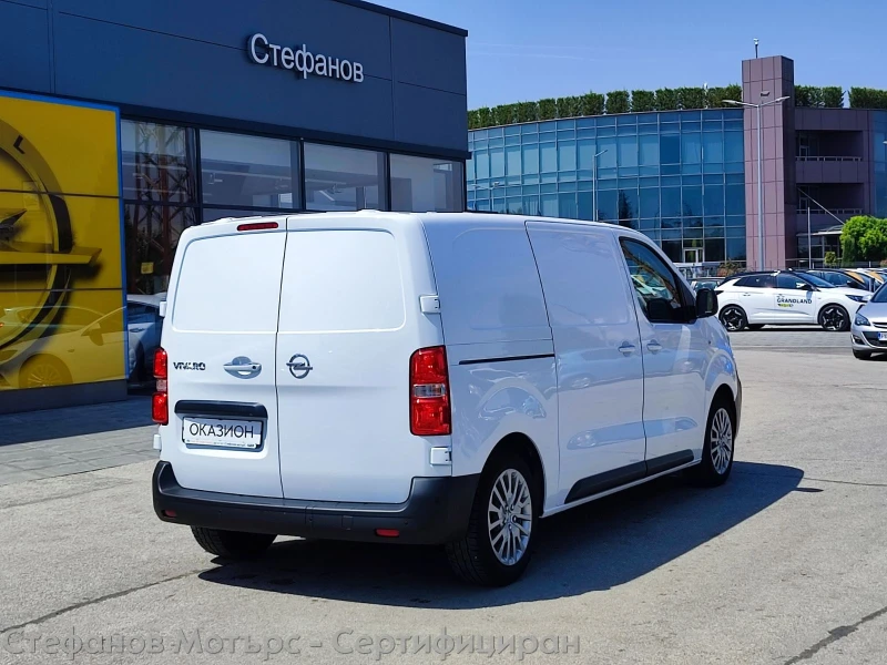 Opel Vivaro C Cargo M 1.5 Diesel (102HP) MT6, снимка 8 - Бусове и автобуси - 46967742