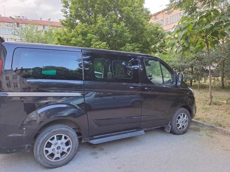 Ford Tourneo, снимка 6 - Бусове и автобуси - 48668059