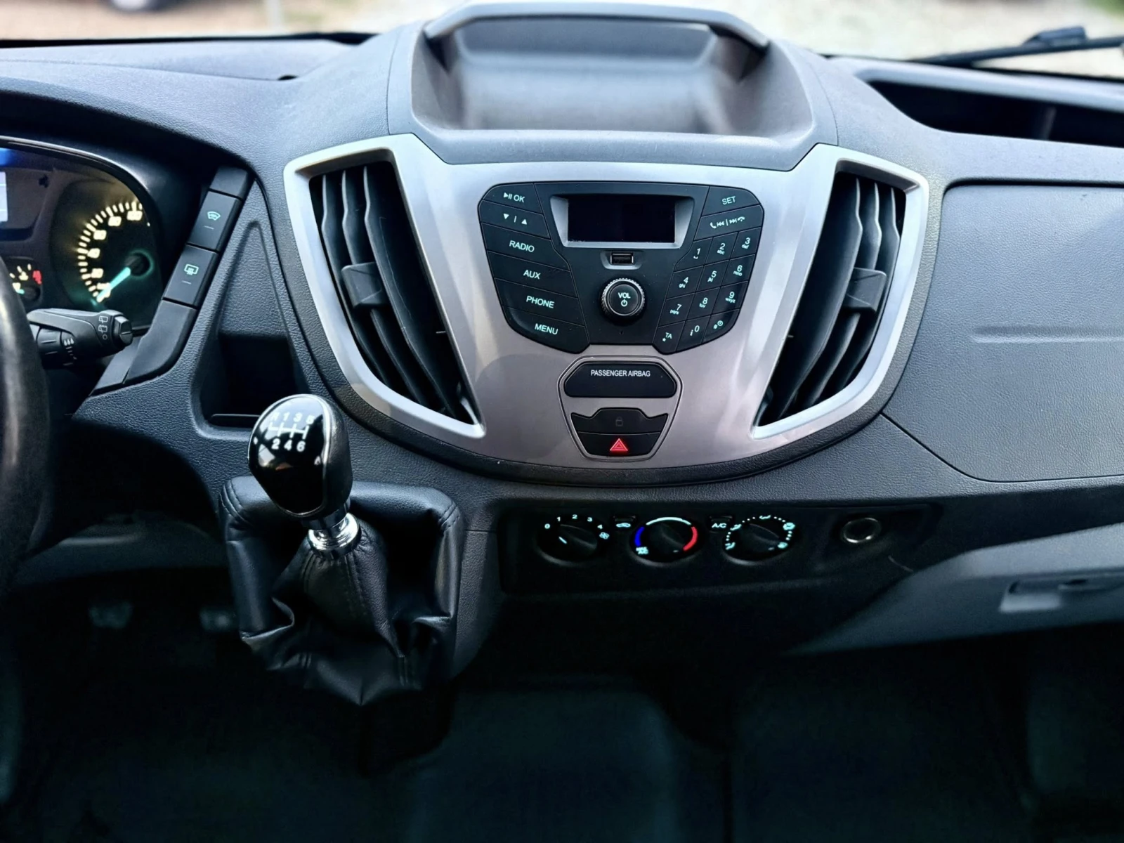 Ford Transit 2.0 9-  | Mobile.bg   11