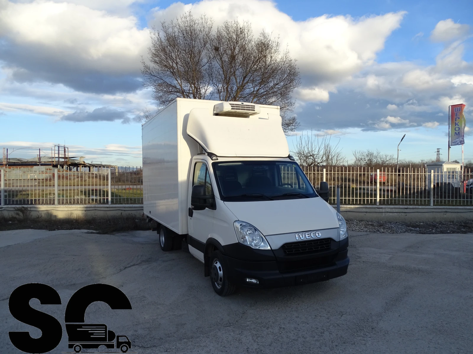 Iveco 35c17  КАТ. * Б* .КЛИМАТИК/ПАДАЩ БОРД/ШЕРКОМ