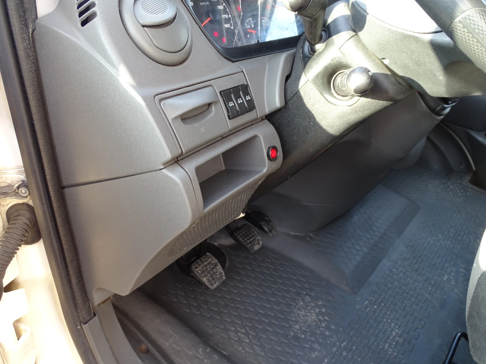 Iveco 35c17  ���. * �* .��������   | Mobile.bg � ����������� 11