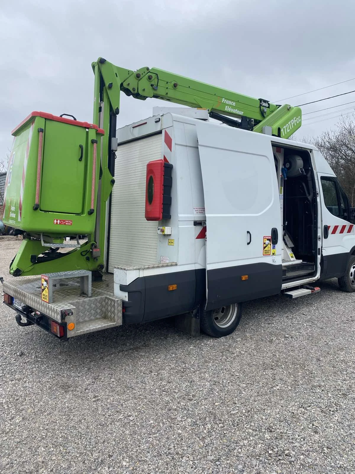 Iveco 50с18 3.0d/Вишка/Лизинг, снимка 5 - Бусове и автобуси - 56527221