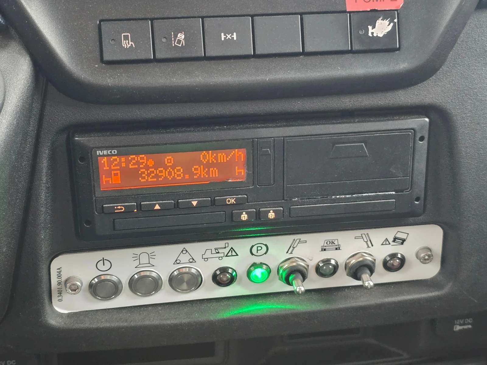 Iveco 50с18 3.0d/Вишка/Лизинг, снимка 11 - Бусове и автобуси - 56527221