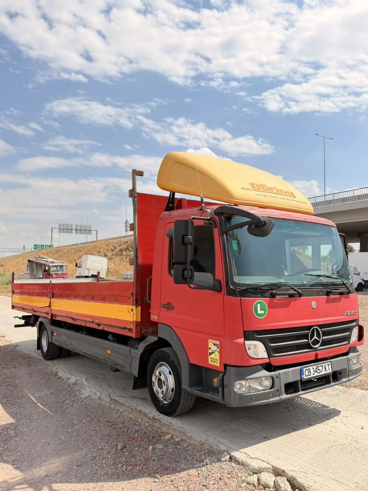 Mercedes-Benz Atego 818