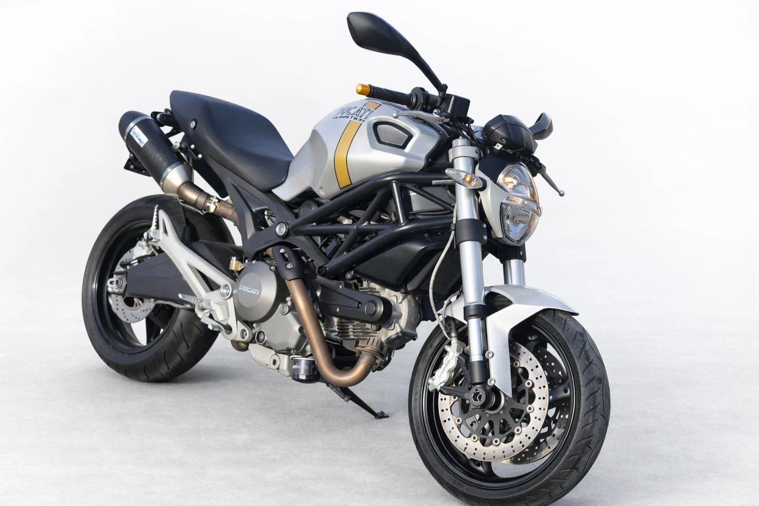 Ducati Monster 696 - изображение 9