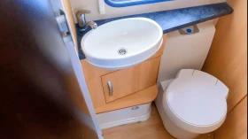 Каравана Swift Sterling Eccles Sapphire 2010, снимка 14