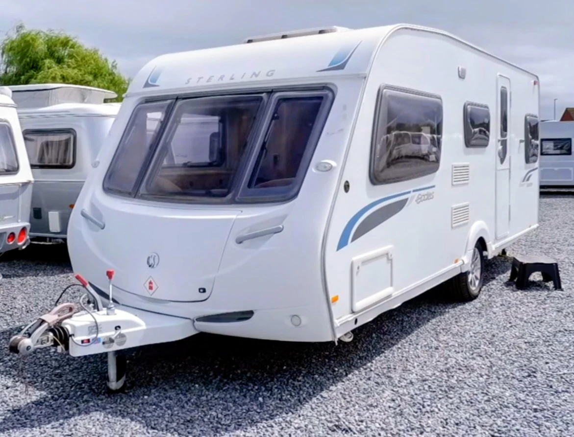 Каравана Swift Sterling Eccles Sapphire 2010, снимка 2 - Каравани и кемпери - 54056003
