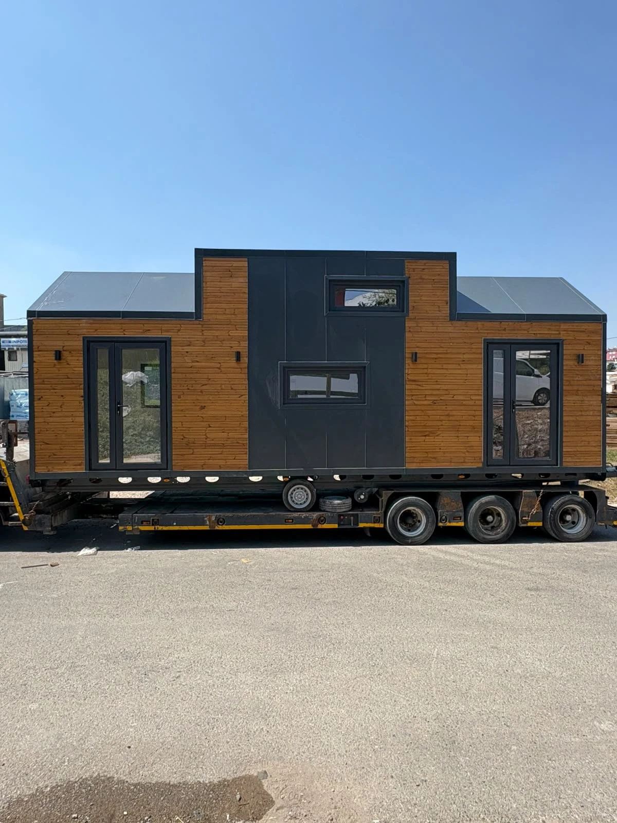 Каравана Други MB Tiny House 9 м / НОВА 08.2026 / Loft / 4 6 мест