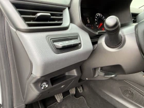 Renault Clio Фабрична Гаранция Върнат от лизинг. Фабрична газ, снимка 9