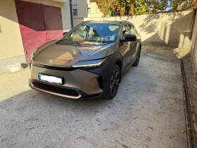 Toyota bZ4X AWD, снимка 1