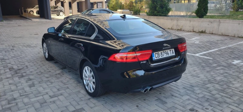 Jaguar XE 2.0 D, снимка 3 - Автомобили и джипове - 48133408