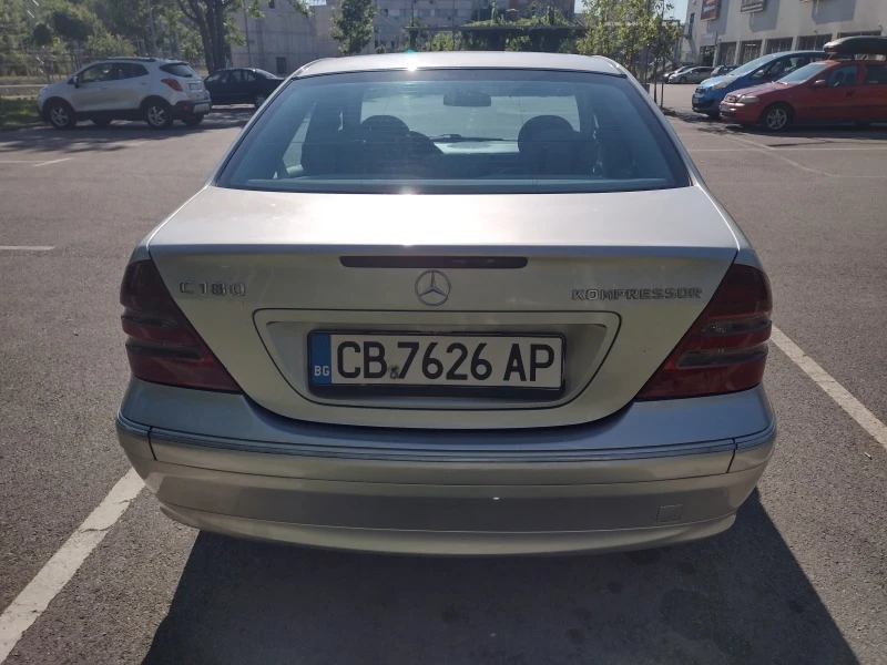 Mercedes-Benz C 270 Авангард, снимка 6 - Автомобили и джипове - 47113481