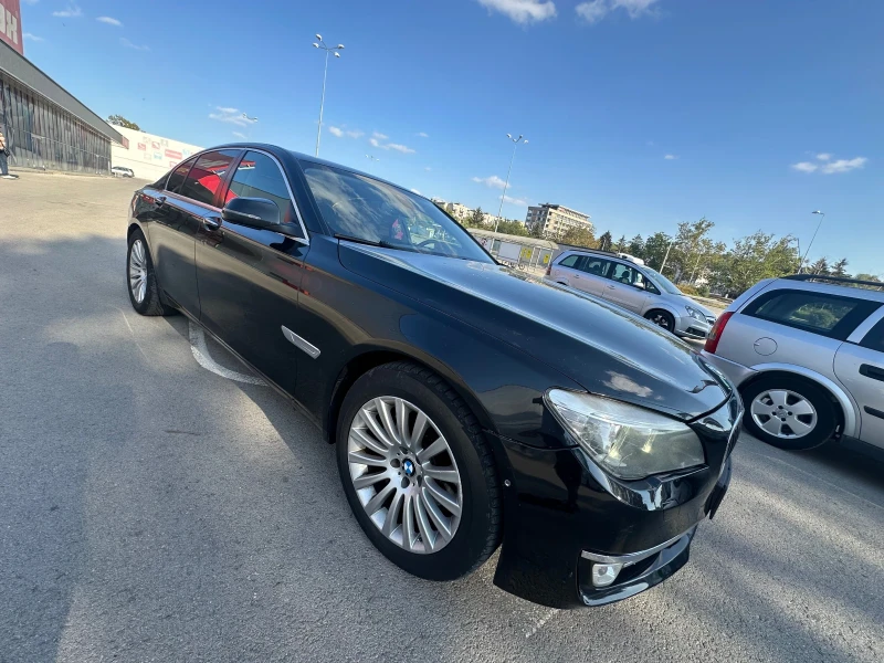 BMW 740 2014г* FACE* Digital* 5бутона, снимка 2 - Автомобили и джипове - 47152971