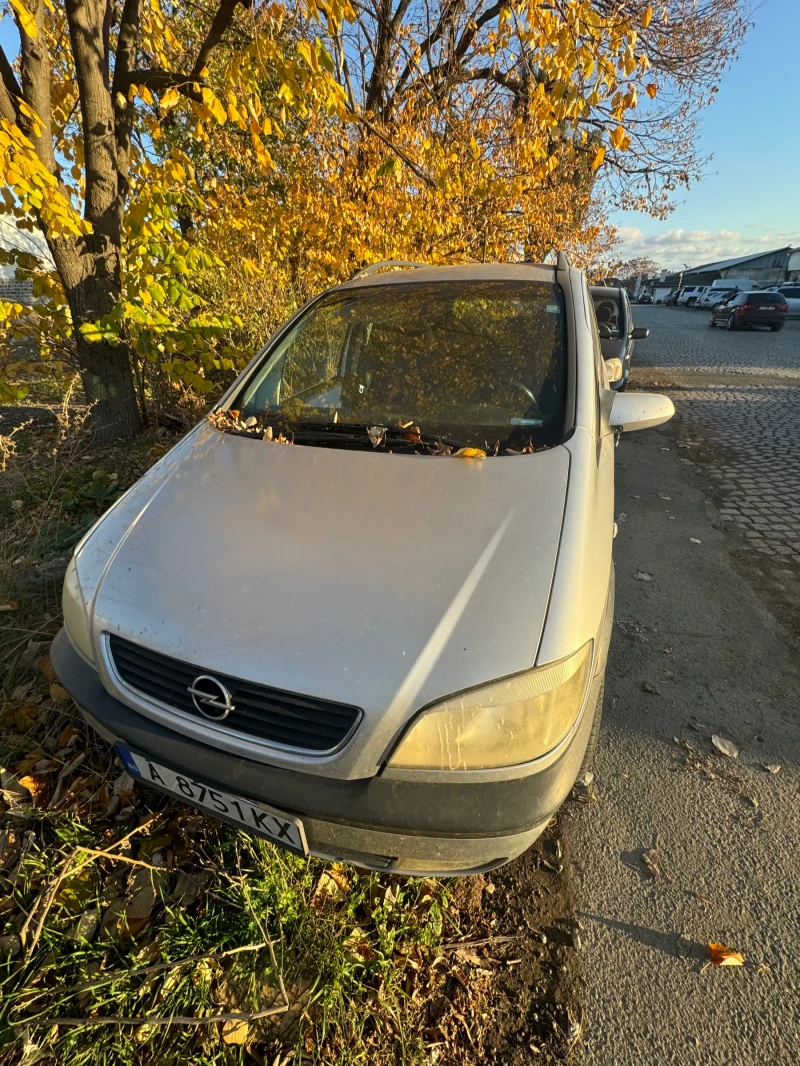 Opel Zafira, снимка 1 - Автомобили и джипове - 48130765