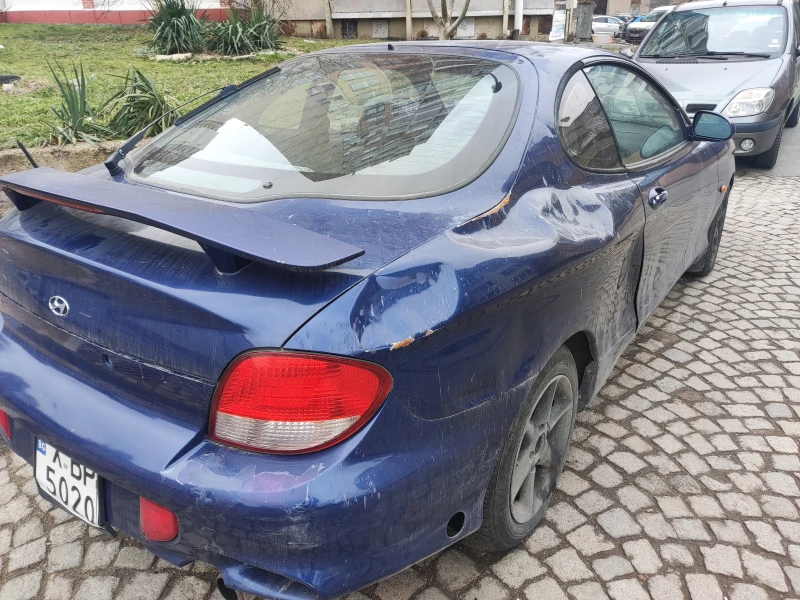 Hyundai Coupe 2.0, 16V, снимка 3 - Автомобили и джипове - 48992045