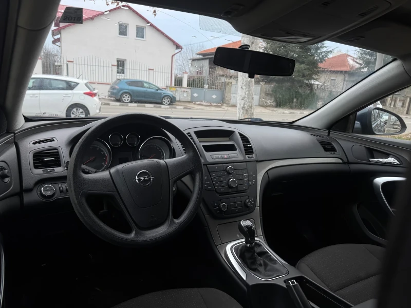 Opel Insignia 1.8 BENZIN AUSTRIA, снимка 15 - Автомобили и джипове - 49259419