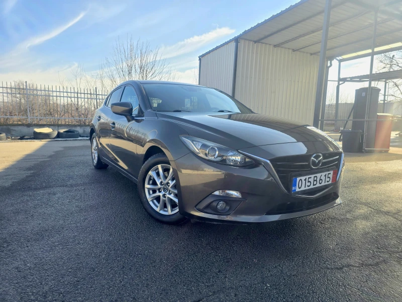 Mazda 3 КАТО ЧИСТО НОВА* SKYACTIVE, снимка 3 - Автомобили и джипове - 49527613