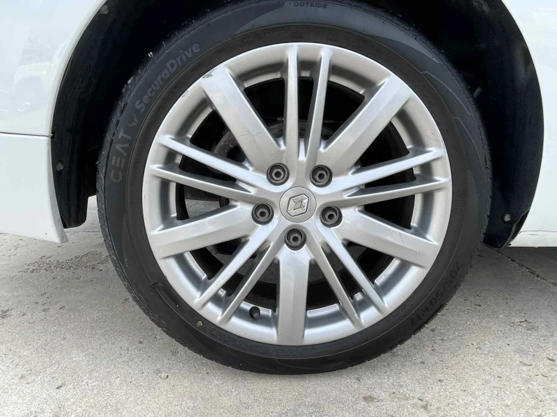 Renault Megane 1.5dci 110k.c* GTline* UNIKAT* , снимка 16 - Автомобили и джипове - 50569625