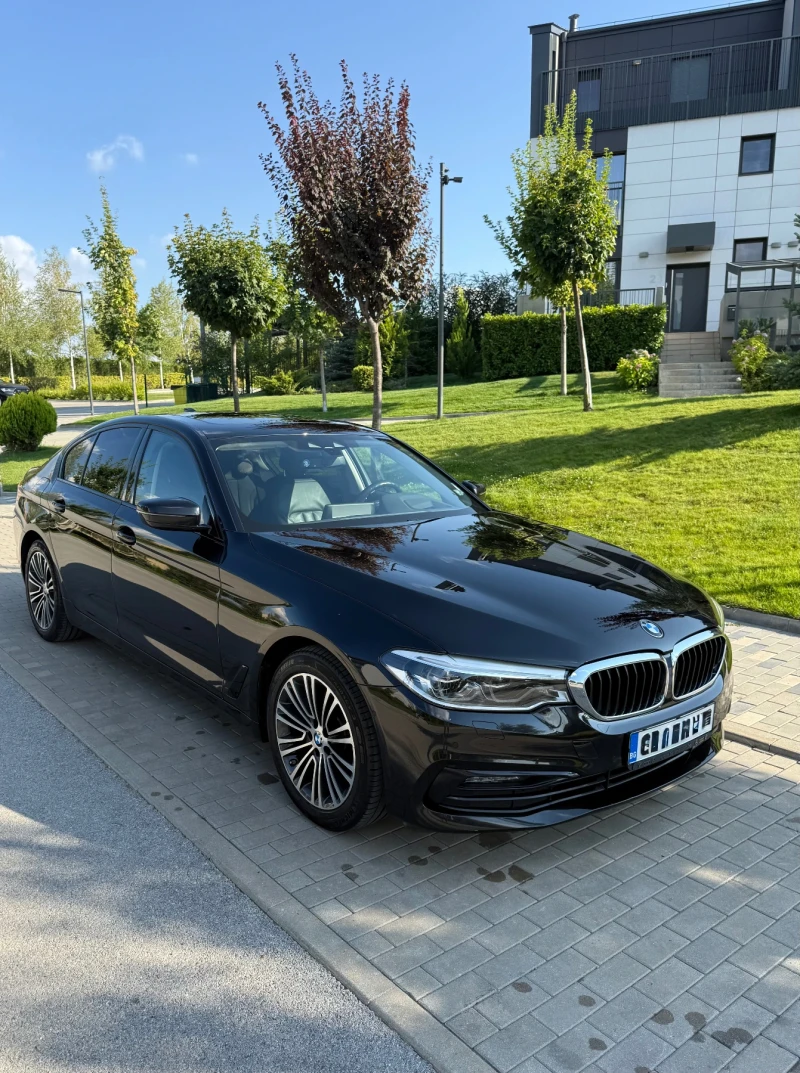 BMW 520 XDrive Sport Line , снимка 13 - Автомобили и джипове - 52349813