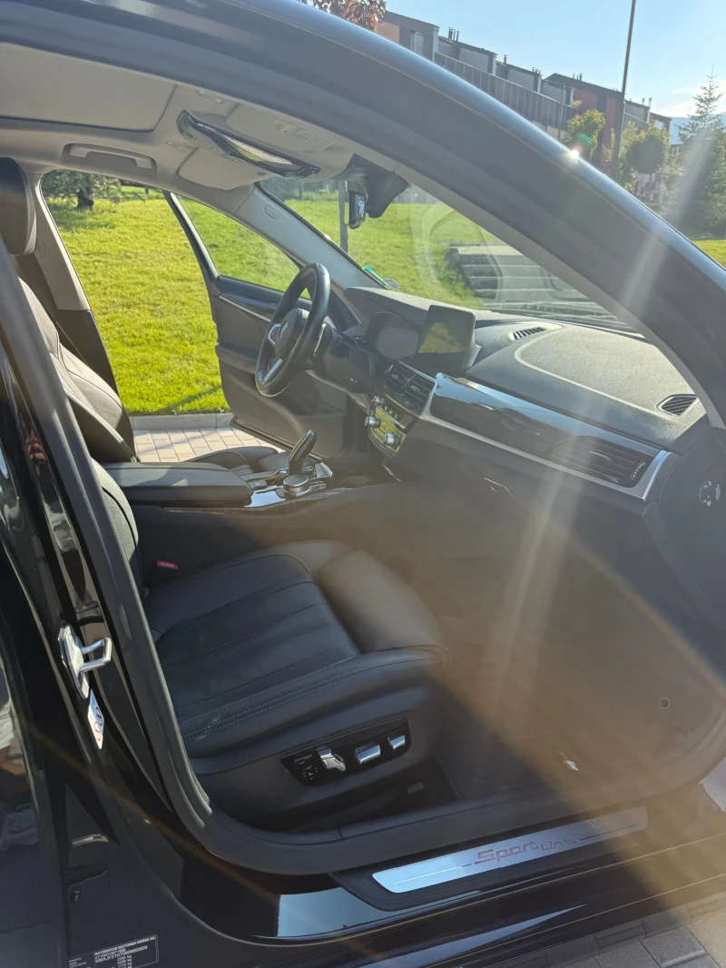 BMW 520 XDrive Sport Line , снимка 9 - Автомобили и джипове - 52349813