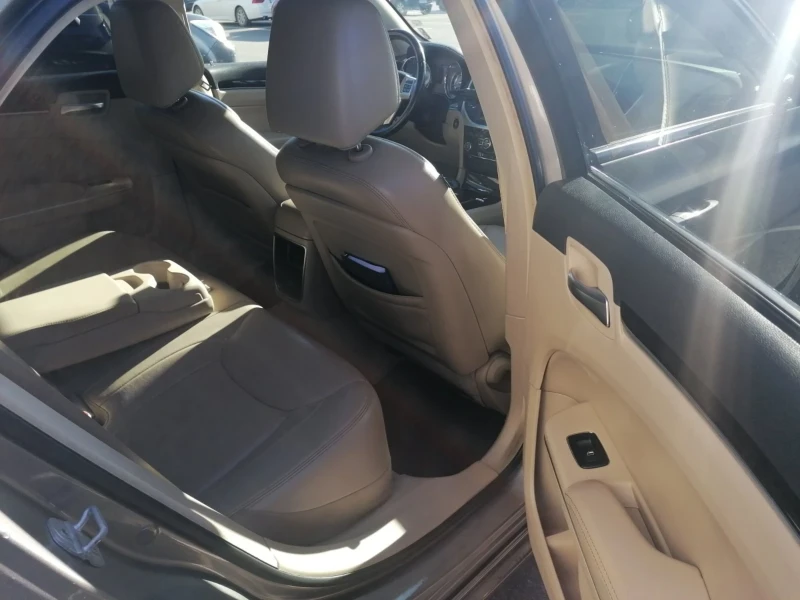 Chrysler 300c 3.6, снимка 11 - Автомобили и джипове - 52417137