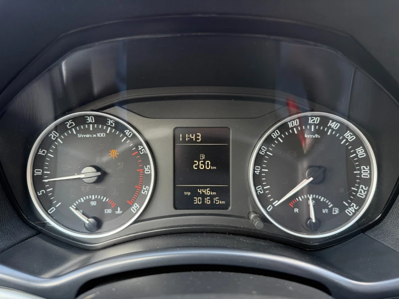 Skoda Octavia 1.6d 105 к.с./4x4, снимка 13 - Автомобили и джипове - 51567709