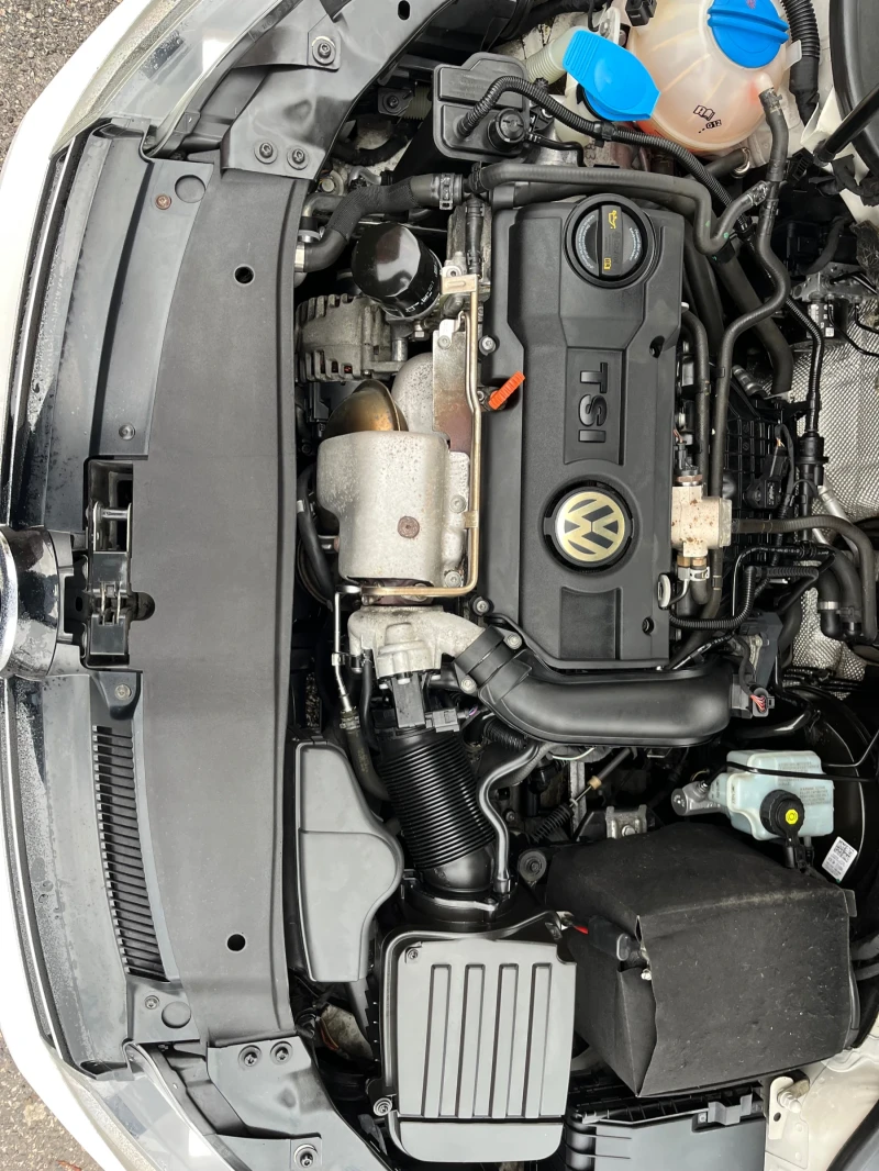 VW Golf 1.4TSi, снимка 16 - Автомобили и джипове - 52581151