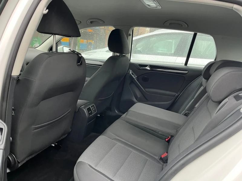 VW Golf 1.4TSi, снимка 13 - Автомобили и джипове - 52581151