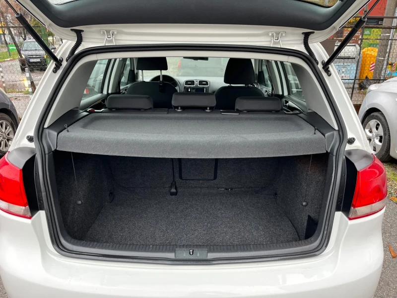 VW Golf 1.4TSi, снимка 15 - Автомобили и джипове - 52581151