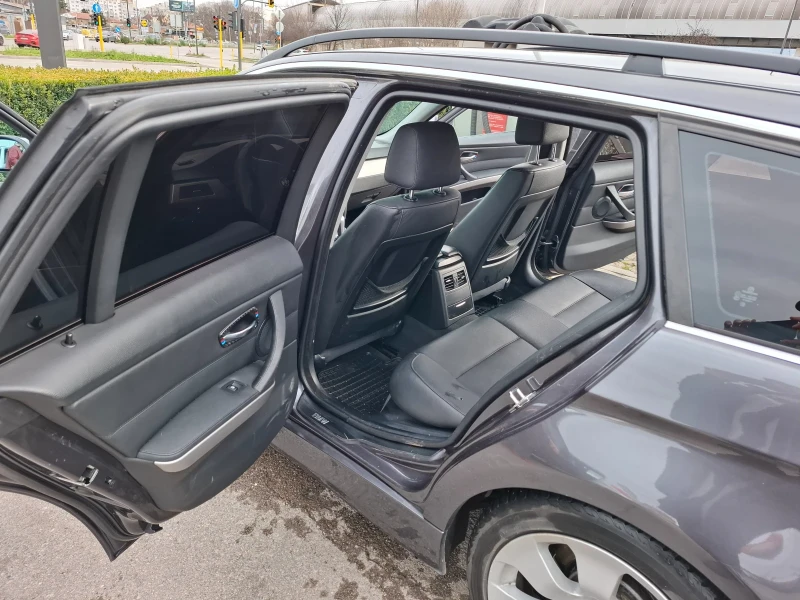 BMW 325 ix, снимка 6 - Автомобили и джипове - 52679320