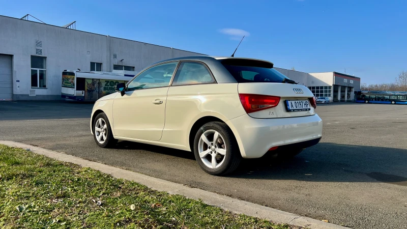 Audi A1 1.2 tfsi, снимка 7 - Автомобили и джипове - 53145265