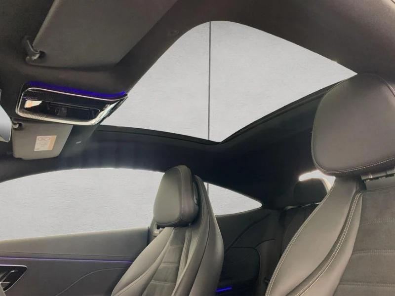 Mercedes-Benz CLE 220d* AMG* PANO* DIGILIGHT* DISTR* KEYLESS* , снимка 10 - Автомобили и джипове - 53366597