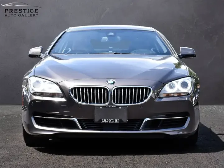 BMW 650 XDrive* ПОДГРЕВ* DISTRONIC* СЛЕДЕНЕ НА ЛЕНТИ, снимка 2 - Автомобили и джипове - 55056697
