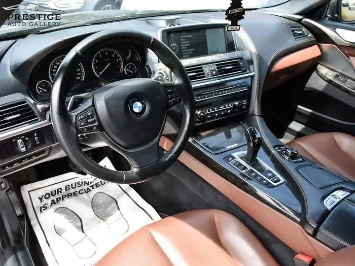 BMW 650 XDrive* ПОДГРЕВ* DISTRONIC* СЛЕДЕНЕ НА ЛЕНТИ, снимка 10 - Автомобили и джипове - 55056697