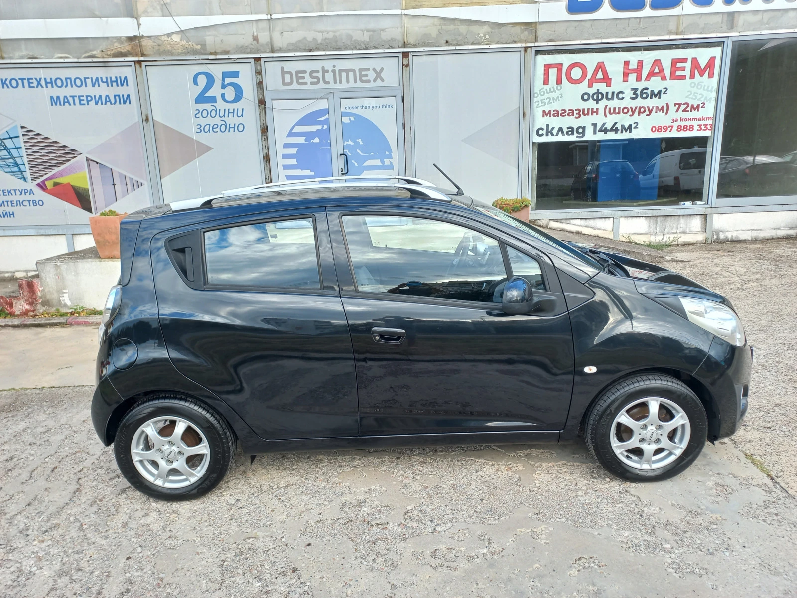 Chevrolet Spark 1.0i. Gaz  70ps - изображение 4