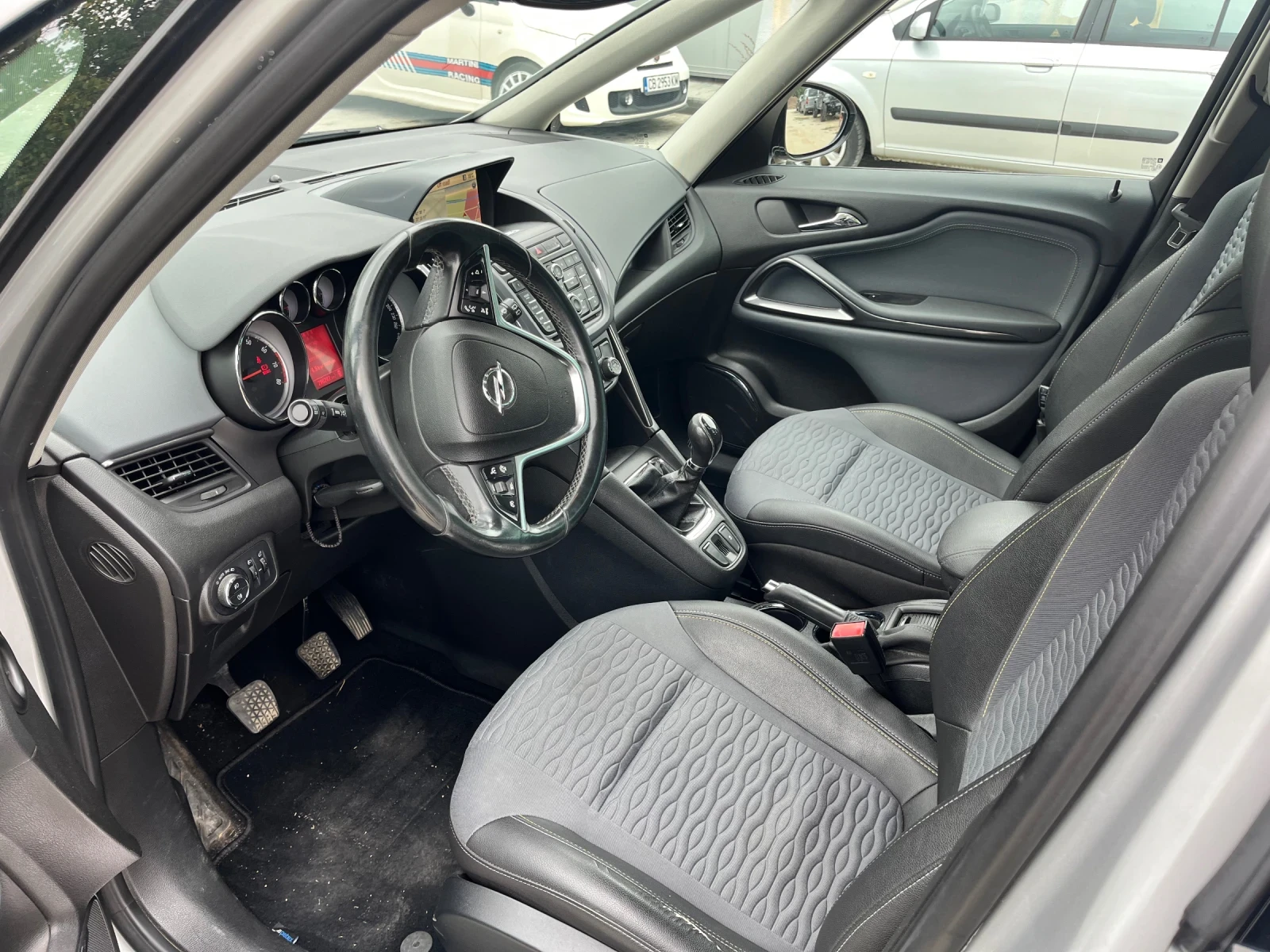 Opel Zafira Tourer 1.6 CNG - изображение 9