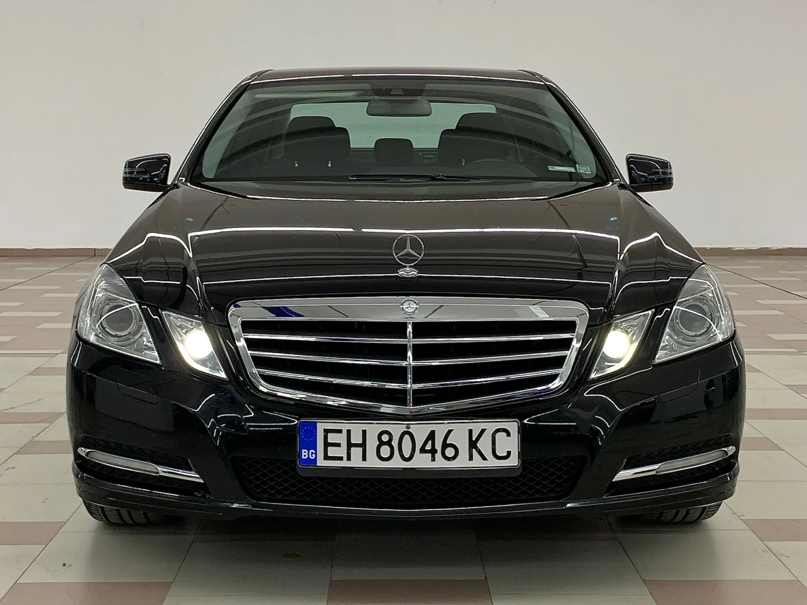 Mercedes-Benz E 220 7G TRONIC - изображение 5