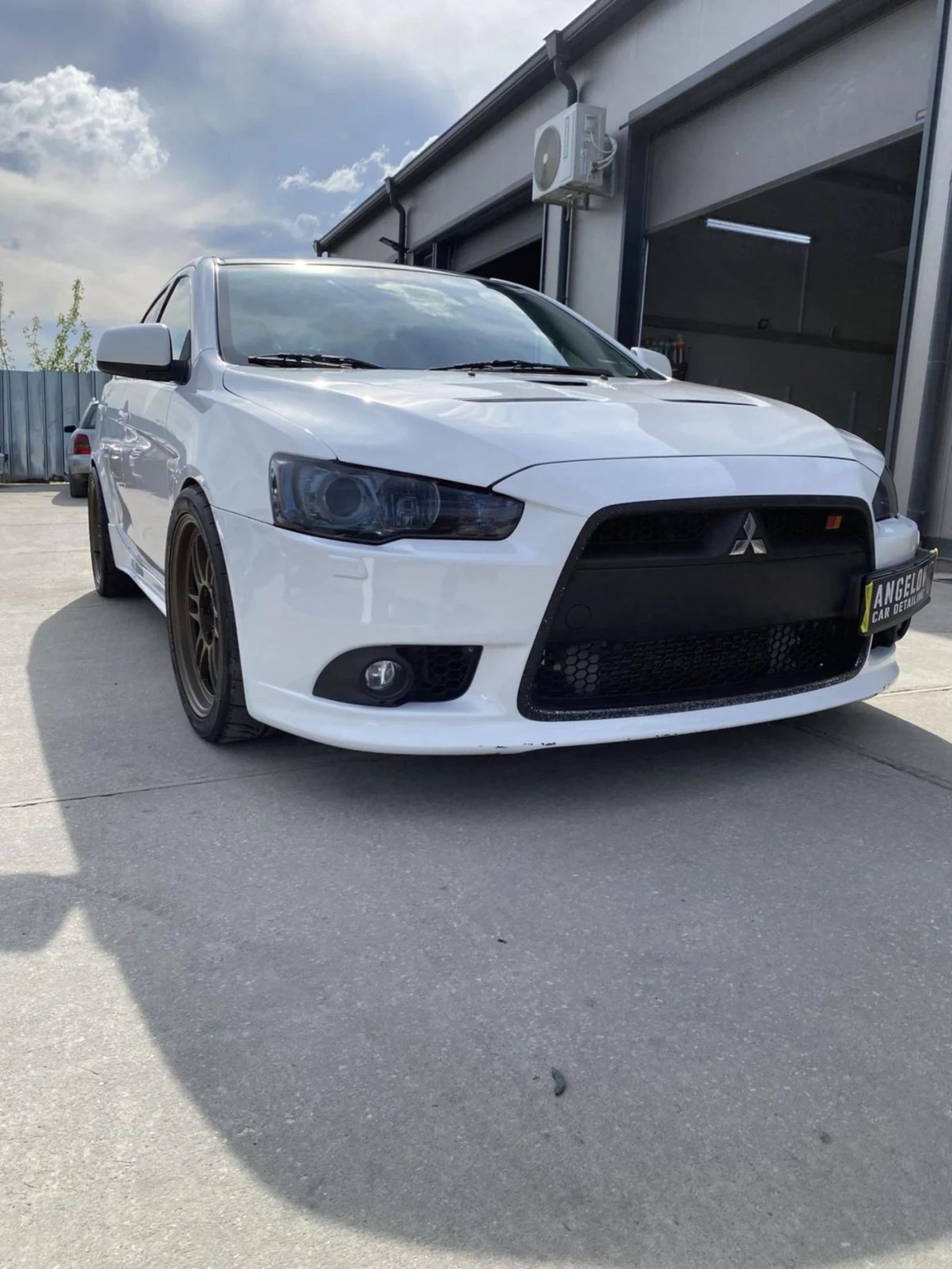Mitsubishi Lancer Ralliart - изображение 2