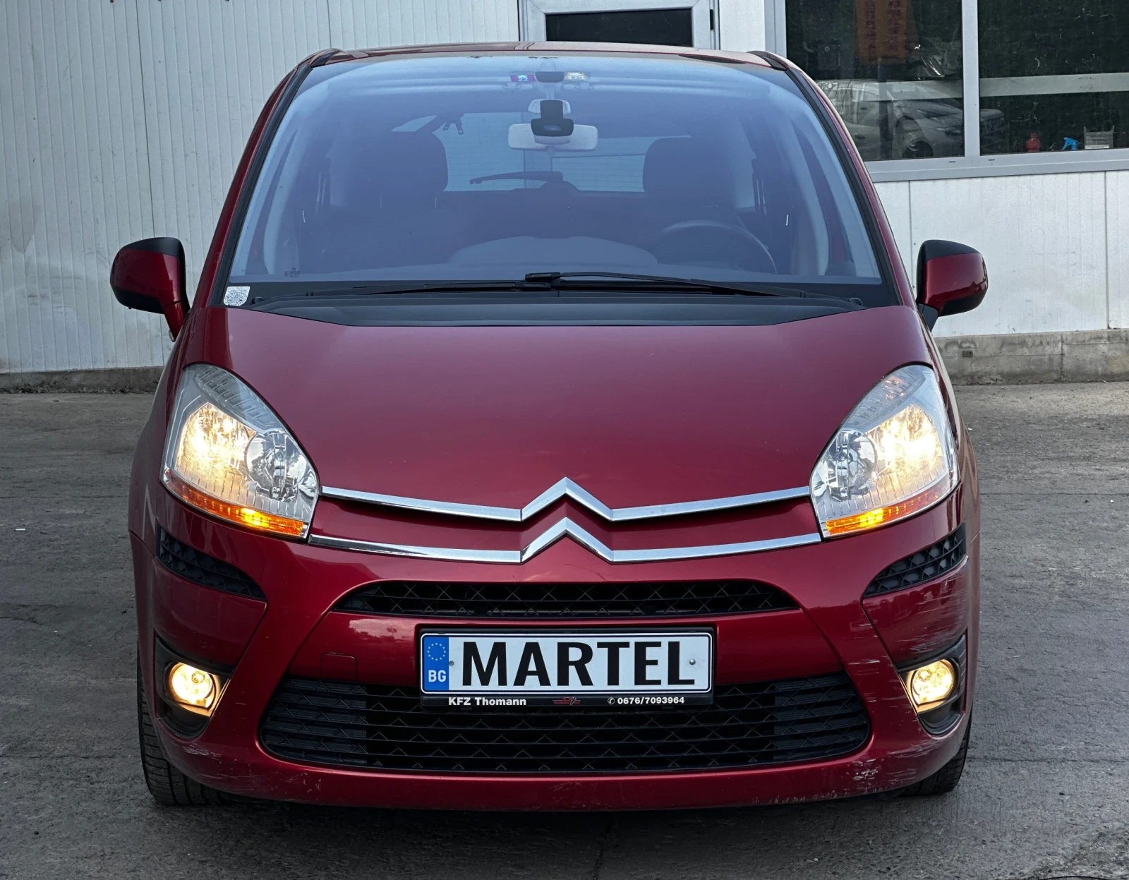 Citroen C4 Picasso 1.6HDI - изображение 2