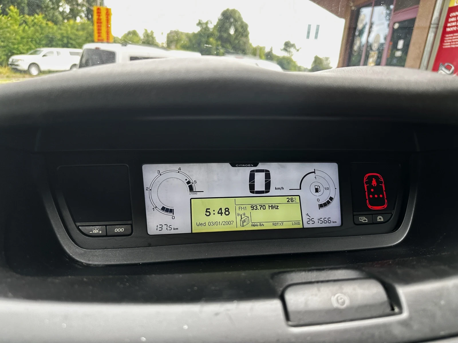 Citroen C4 Picasso 1.6HDI | Mobile.bg — изображение 13