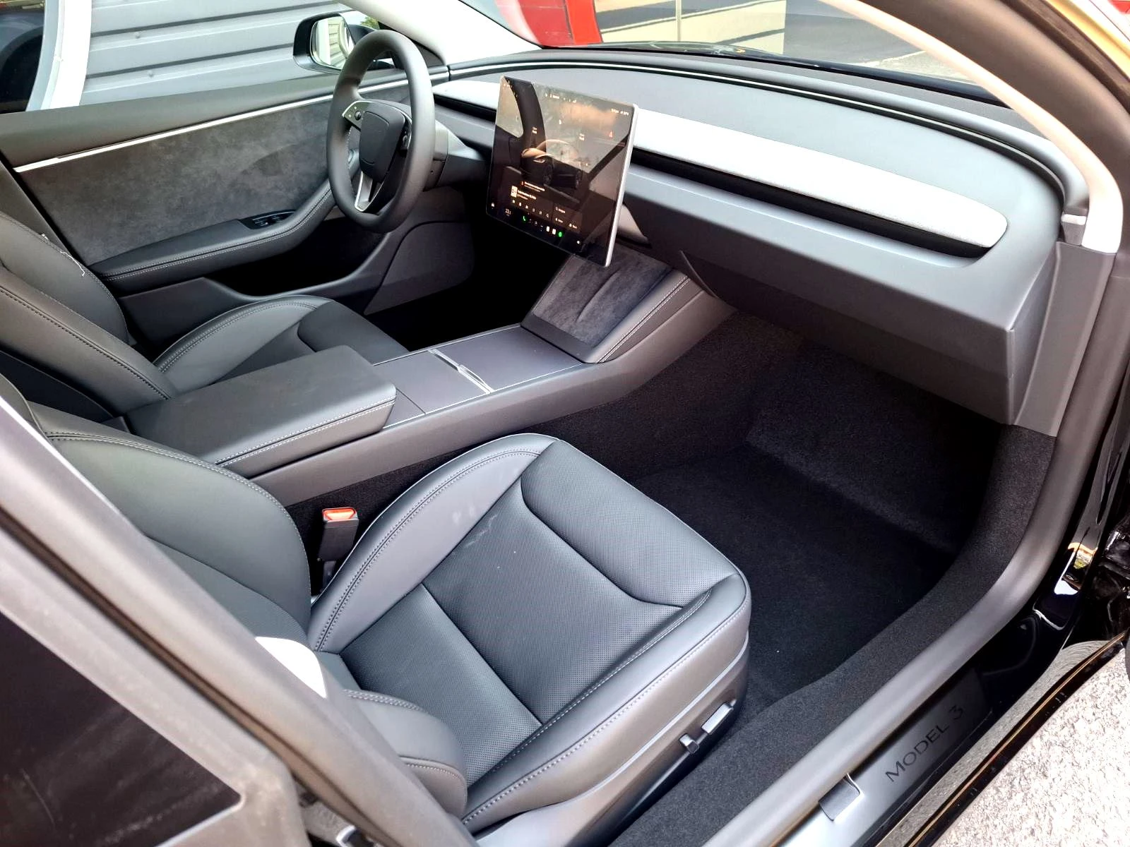 Tesla Model 3 Long Range Dual Motor  | Mobile.bg   11