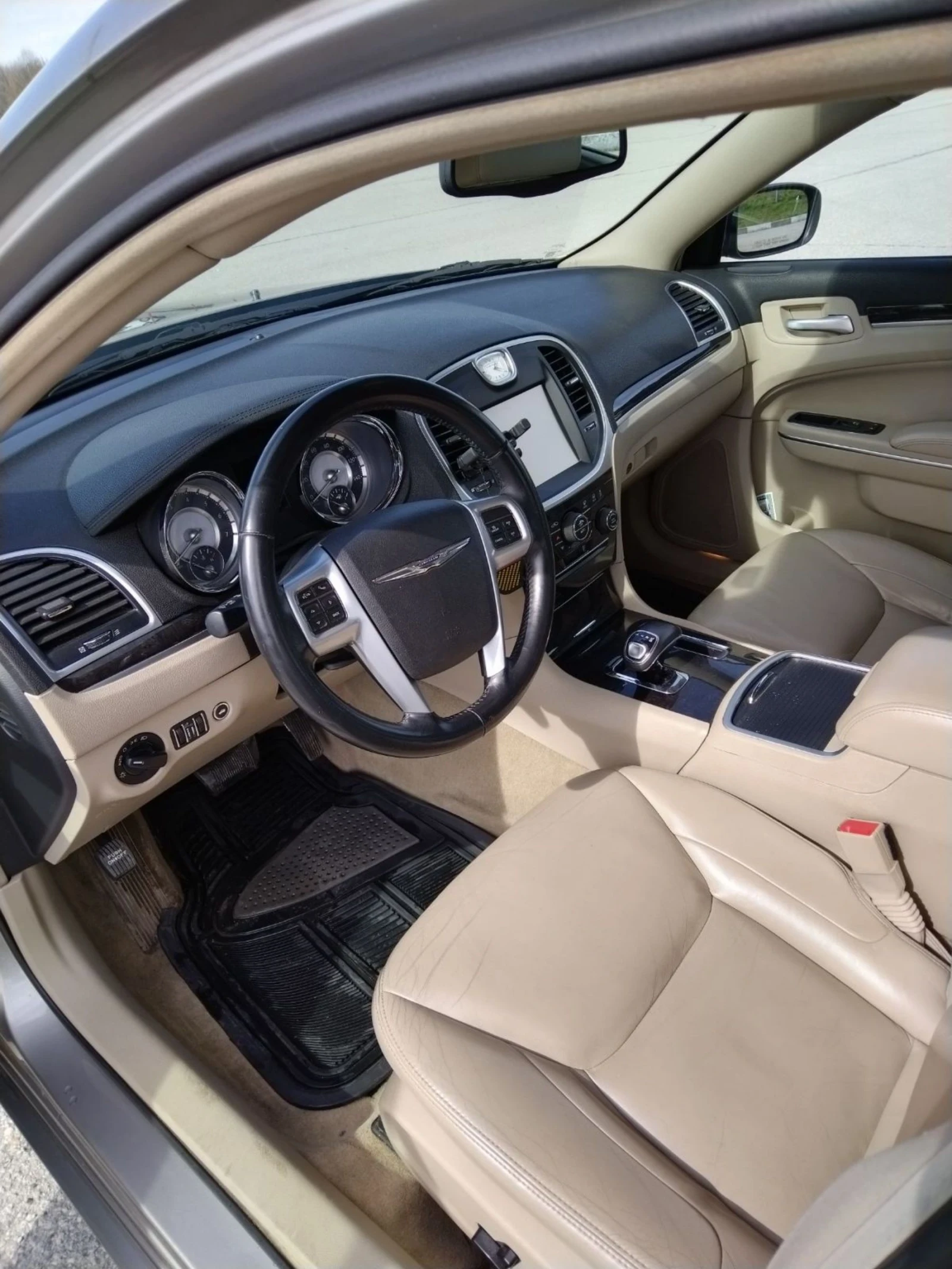 Chrysler 300c 3.6 - изображение 8